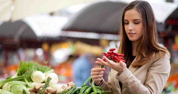 «Авито Работа»: каждый второй россиянин имеет опыт работы в ритейле или готов попробовать