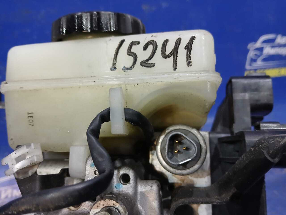 Главный тормозной цилиндр TOYOTA ARISTO 2000-2004