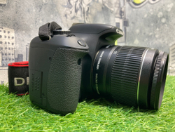 Canon 600D kit 18-55mm 3.5-5.6 IS II 9.500 кадров
