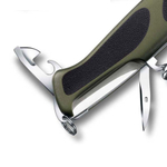 Нож перочинный Victorinox RangerGrip 179 (0.9563.MWC4) 130мм зеленый/черный