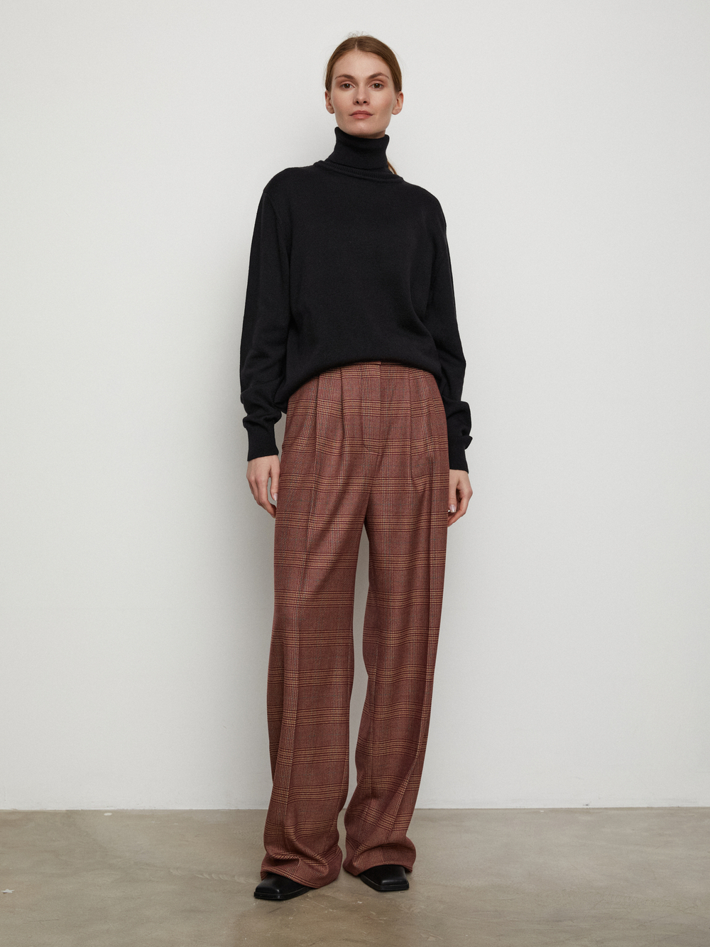 Водолазка Maroon Black