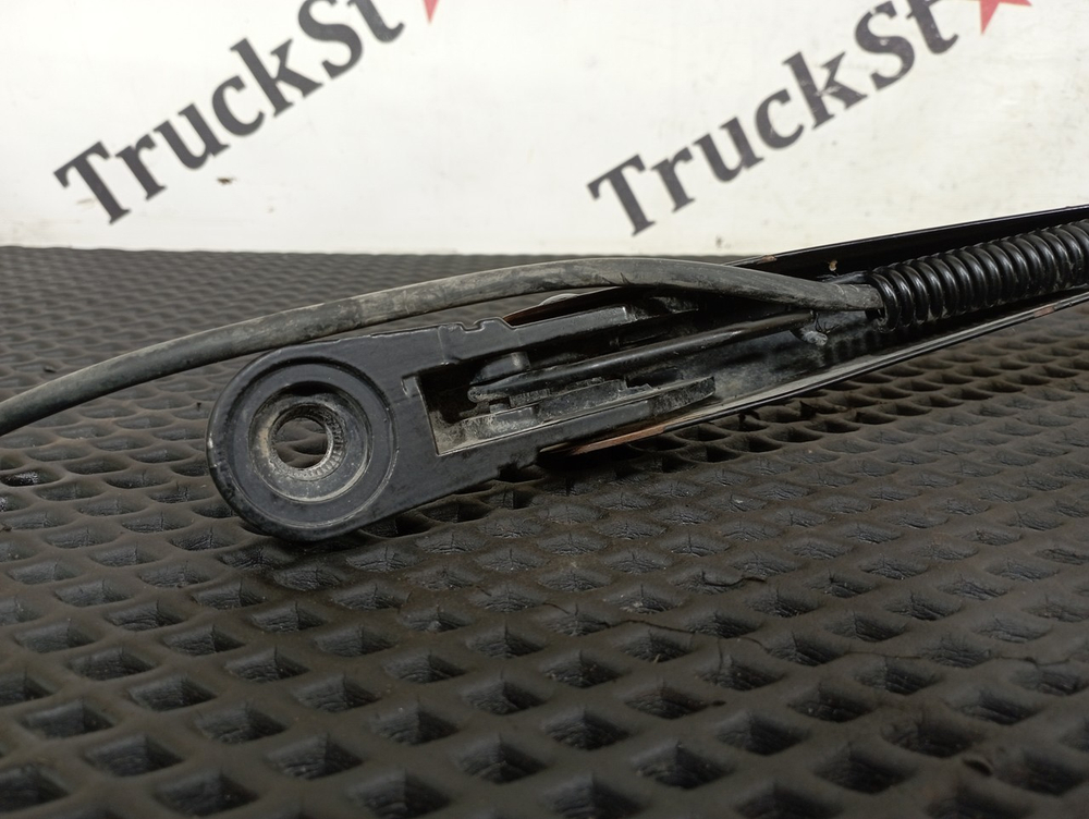 Поводок стеклоочистителя