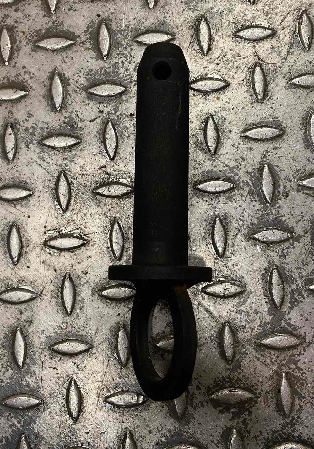 Палец 811/10030