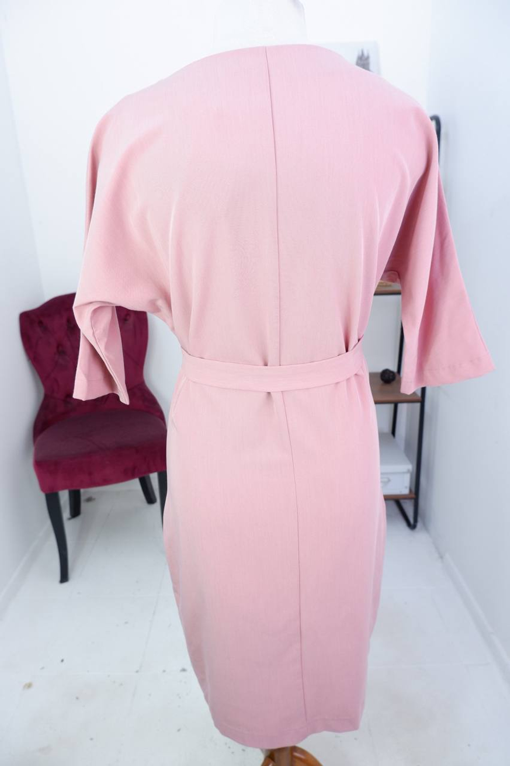 Платье DENIZA пыльно-розовое, с рукавом летучая мышь, маркировка 52, маломерит 48- 50 размер