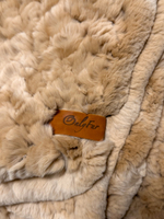 Вязаный плед из натурального меха рекс 240*220 см (бежевый однотонный)