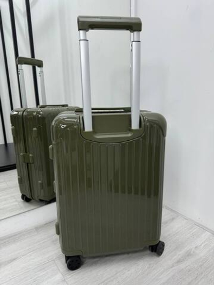 Чемодан Rimowa