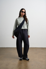 Брюки Nothomme Blue Monte Slanted-Cut Sweatpants "Tile Cat Gray"