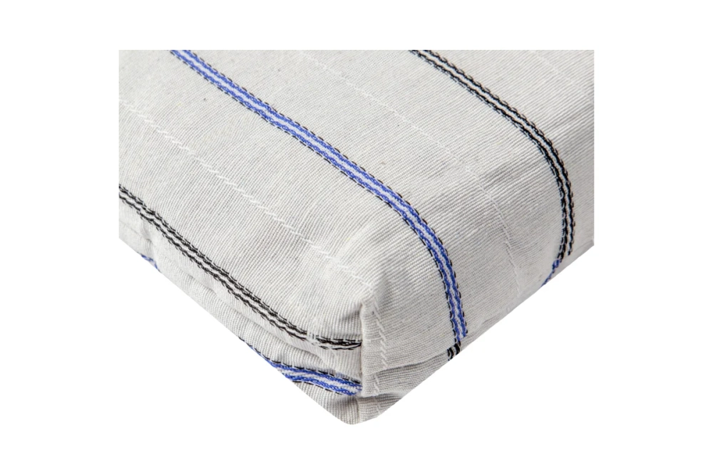 Ватный матрас 70 на 190, в тиковом чехле