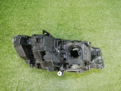 Фара левая BMW 3er G20 (2018-2022) LED