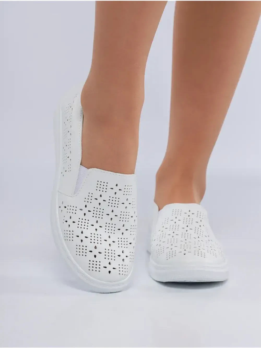 Мокасины летние с перфорацией