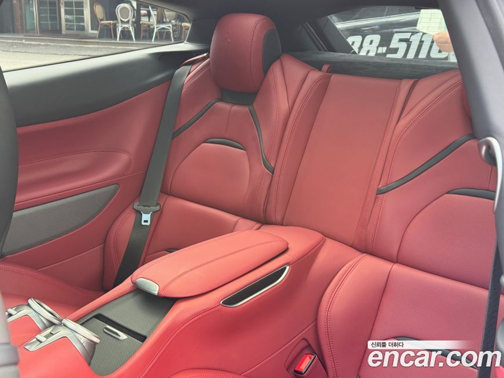 Ferrari GTC4 Lusso T 3.9 V8 (09.2019)