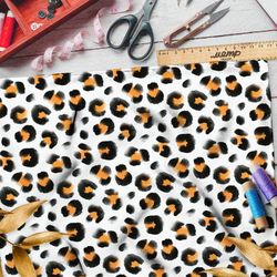 Ткань бифлекс яркий леопард на белом фоне