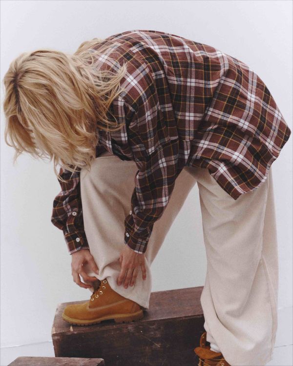 Брюки Velvet Baggy Pants Turtledove бежевые - фото 11