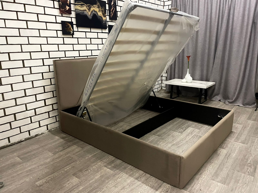 Кровать Куба Velutta LUX 21 (микровелюр)
