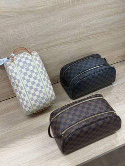 Несессер Louis Vuitton