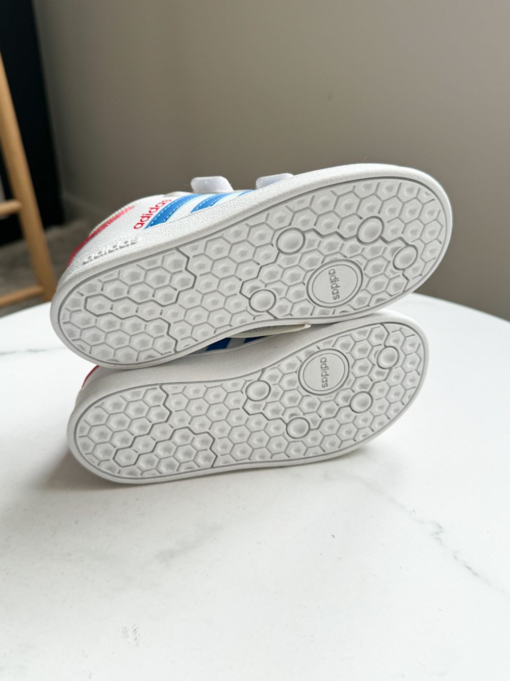 Новые кеды Adidas, 25,5