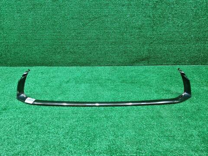 Молдинг решетки радиатора Lexus ES 7 (2018-2021)