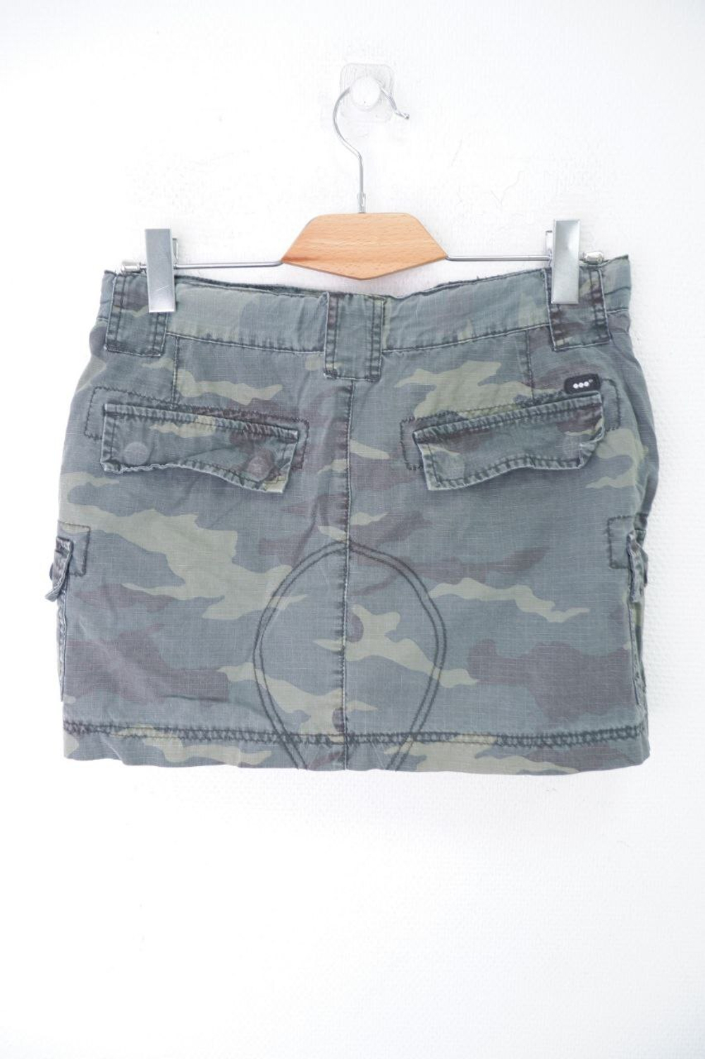 Юбка с камуфляжным принтом 46 размер