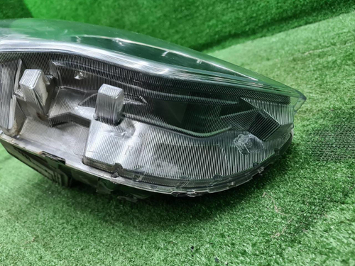 Битая Фара правая Haval Jolion (2021-н.в.) LED
