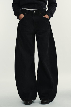 ZARA ДЖИНСЫ TRF ОВЕРСАЙЗ СО СРЕДНЕЙ ПОСАДКОЙ, ЧЕРНЫЙ