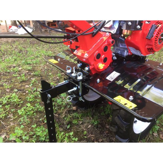 Мотоблок "ПАХАРЬ" TCP 820MS