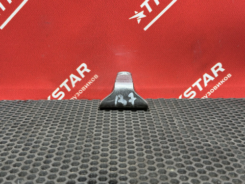 Ответная часть замка двери