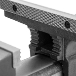 Тиски слесарные BVH-200, 200 мм, поворотные, стальная направляющая, с наковальней //Denzel