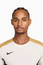 Футболка Nike Strike+ - белый