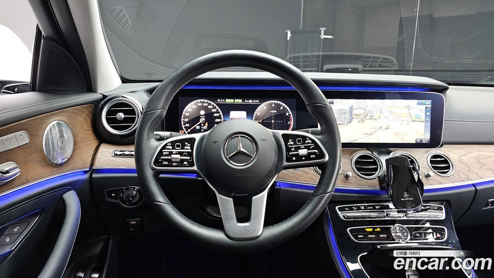 Mercedes-Benz E-Class W213 E300e 4MATIC Exclusive (09.2020)