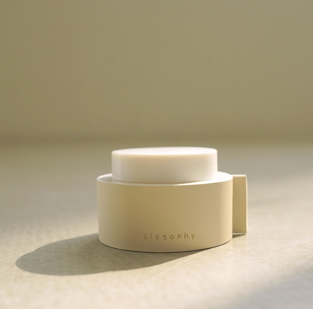 SLOSOPHY Воздушный супер питательный крем с экстрактом нута Nutri Dive Cream