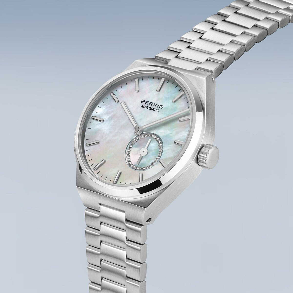 Женские наручные часы Bering 19435-704