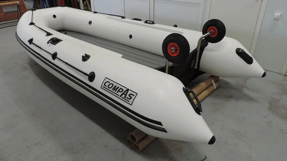 Лодка ПВХ COMPAS 380S + 2х-тактный лодочный мотор HDX T 30 FWS