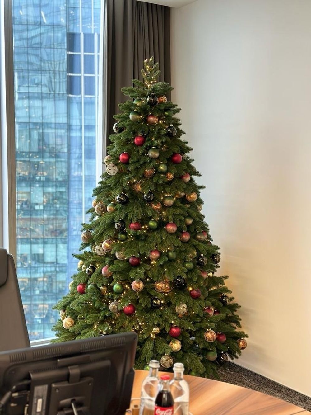 Ель искусственная «Парижанка» (Литая+пвх) 210 см / 2.1 м