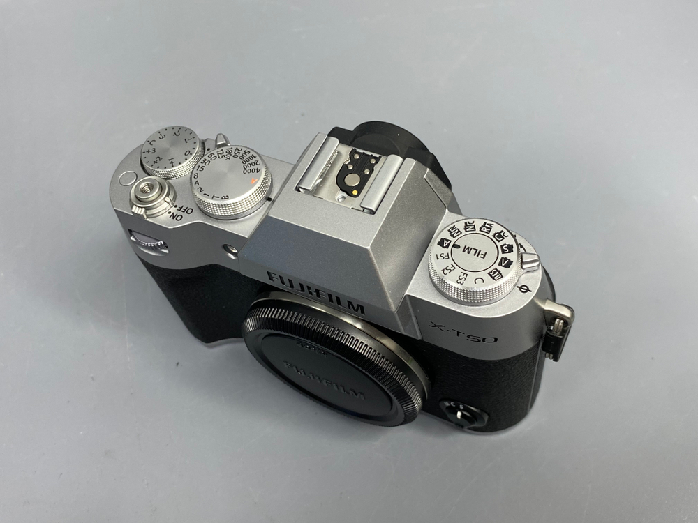FujiFilm X-T50