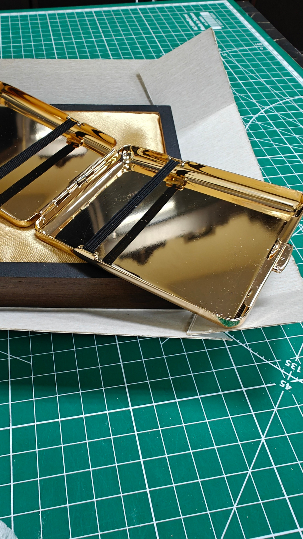 Портсигар с гравюрой на заказ