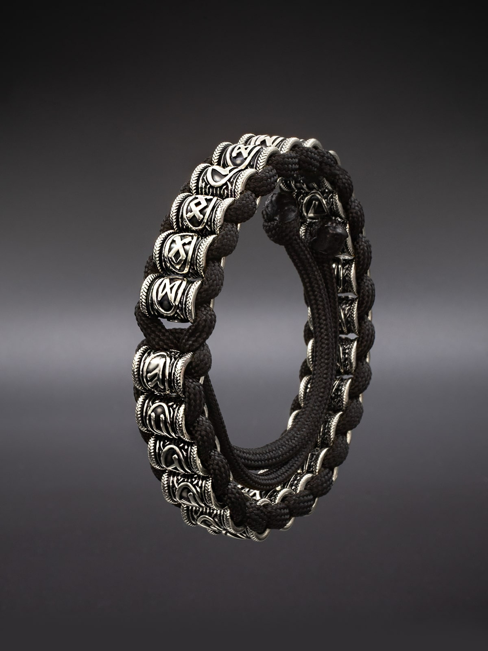 Футарк браслет на завязках из мельхиора