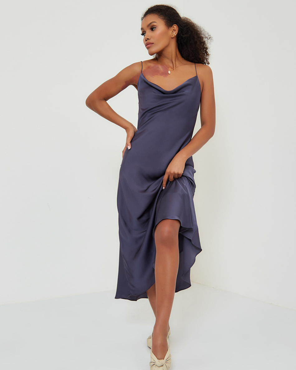 Платье-комбинация в черничном цвете