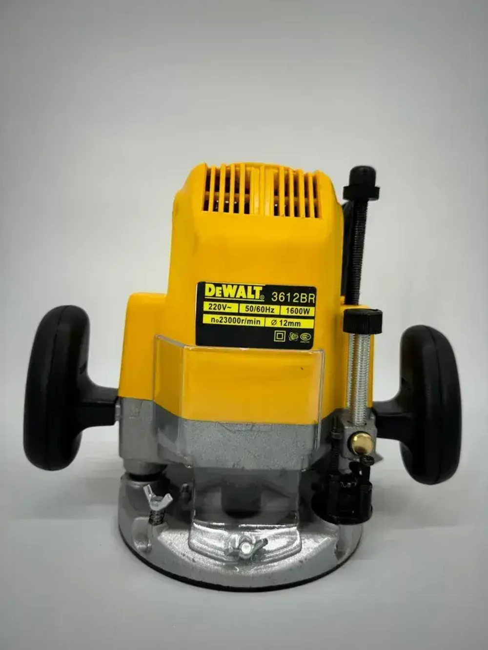 Фрезер электрический Dewalt