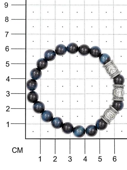 Браслет из натурального соколиного глаза с рунами Кеназ, Перт, Манназ - Самореализация на размерной сетке