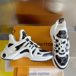 Louis Vuitton Archlight