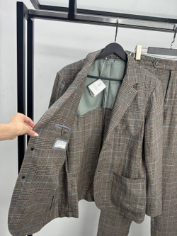 Льняной костюм Brunello Cucinelli