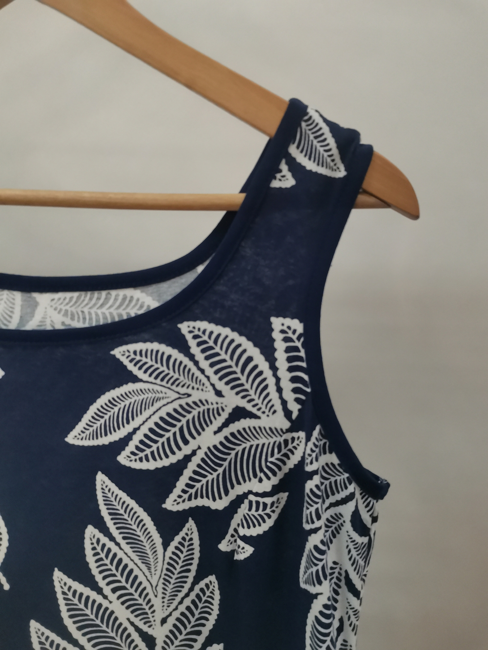 Платье П-012/синбелый-ветки