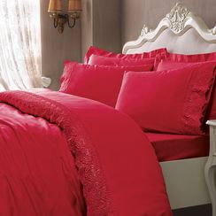 Постельное белье ELEGANT красное с кружевом TIVOLYO HOME Турция