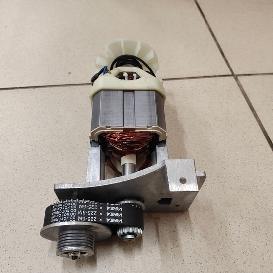 Двигатель для электрического снегоуборщика BRAIT BST-2200YA/2200Y