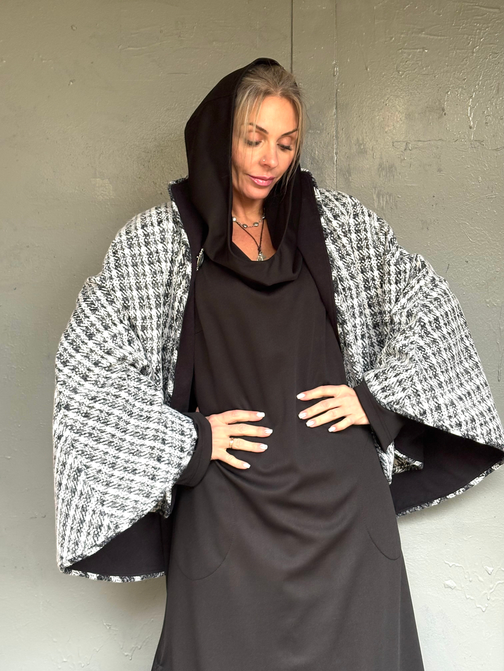 Платье Assassin / черный/футер петля /плотная ткань