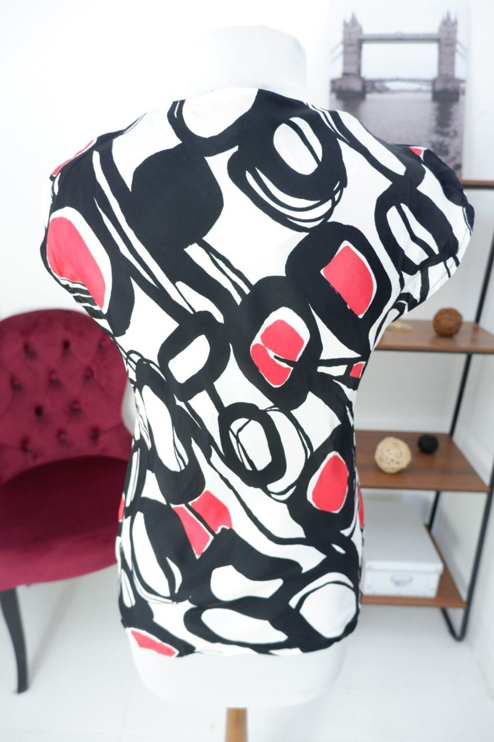 Футболка Gregory стильная 44 размер