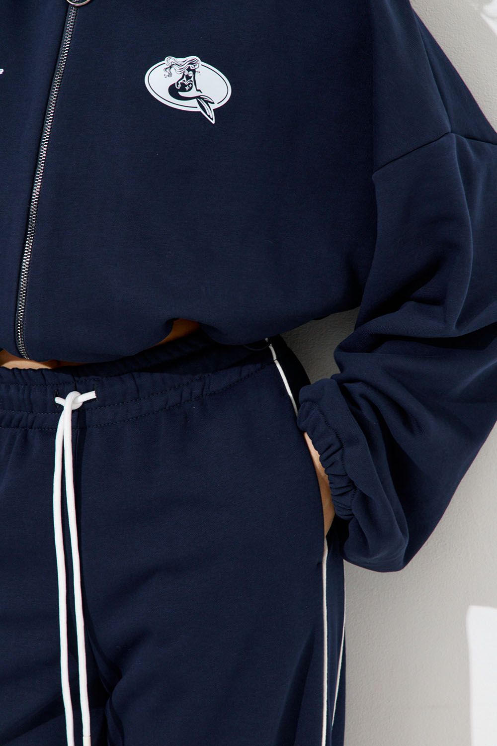 Худи укороченное "Âme Sirène" цвета нейви