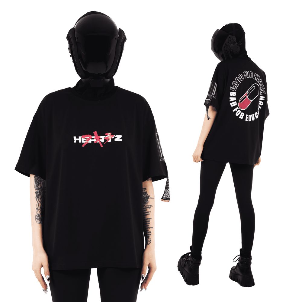 Купить Футболка Heartz Akira черная Футболка Heartz Akira черная