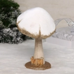 Фигурка новогодняя «Сказочный грибочек» 17*16*26 см, Белый