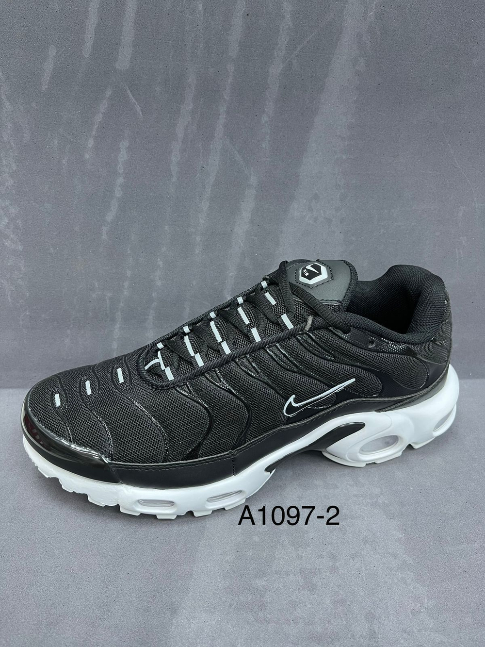 Кроссовки по 8 пар (41-46)р. / A1097/2